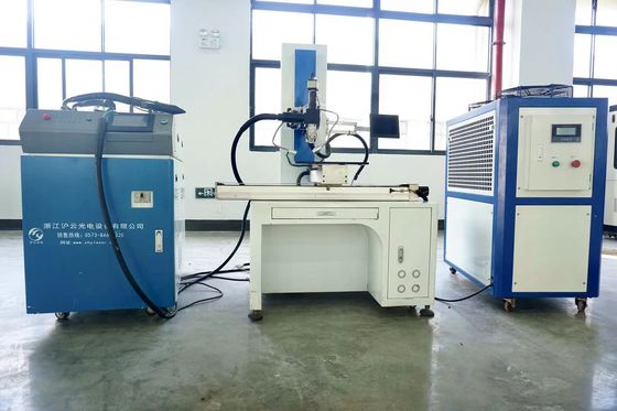 1000W/1500W/2000W/3000W Włókno laserowe blachy metalowe stali nierdzewnej stali węglowej stali CNC platformy spawania maszyny