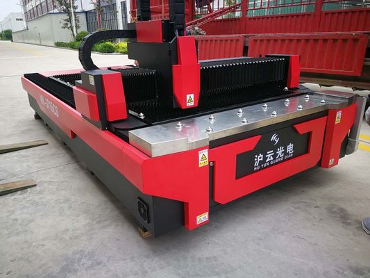 Maszyna do cięcia laserowego włókna z jednej platformy 1000W-8000W dla blach metalowych